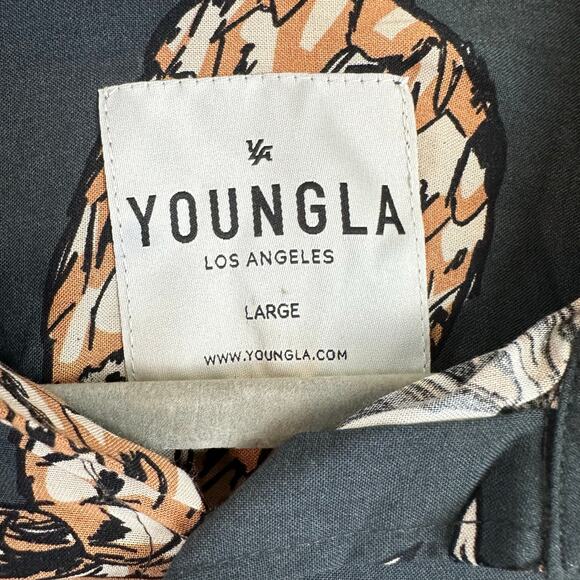 YOUNGLA Pineapple Button Up Shirt Men's Size Large Short Sleeve Tropical Fruit - Picture 3 of 8